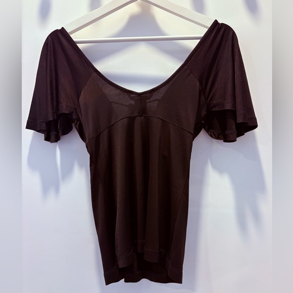 Marciano Black Top. Can we worn two ways as shown in the video. Can fit s/m - Picture 4 of 4